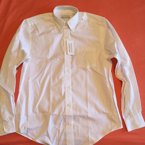 NEW VanHeusen Women's white shirt
